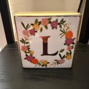 Gold Block with Floral Monogram 'L'